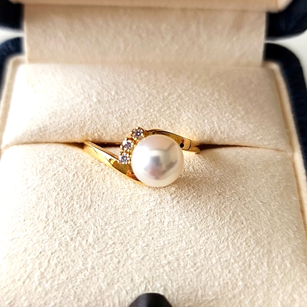 Mikimoto Akoya Pearl Diamond Ring